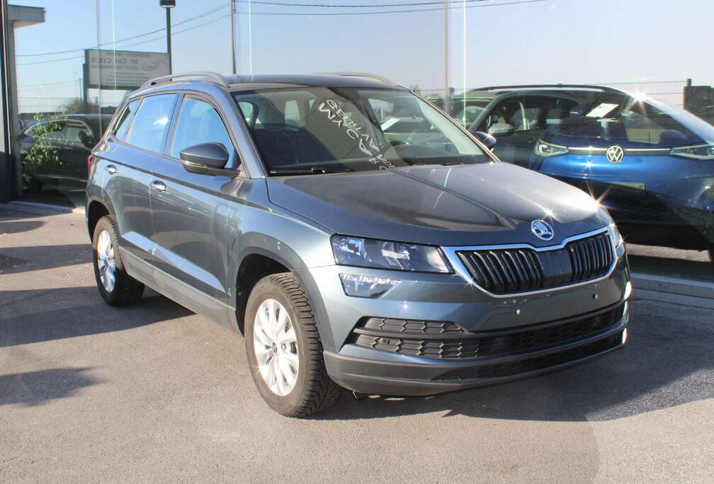 Skoda Karoq 1.0 TSI-AC-CAMERA-NAVI-6VIT-ALU V