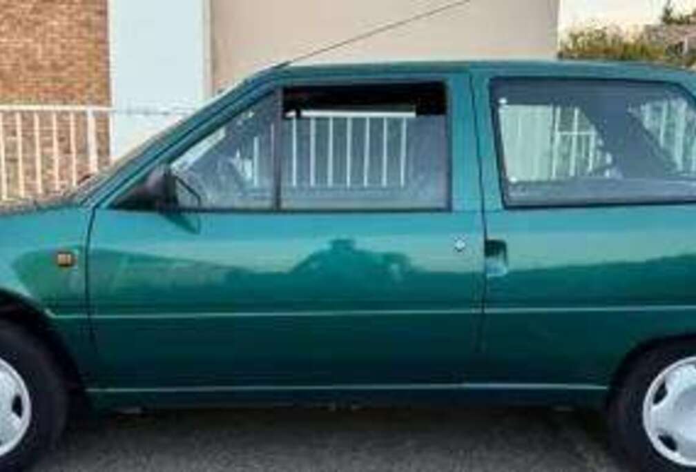 Peugeot 1.1i Color Line
