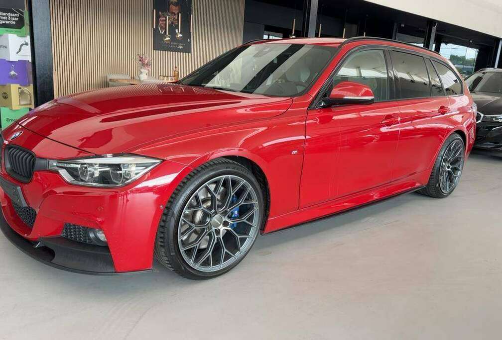 BMW iA Touring  M PAKKET  100% Belgische auto / 360° Camera / Head up / Navo Prof / Adapt LED / Comforttoegang / enz....