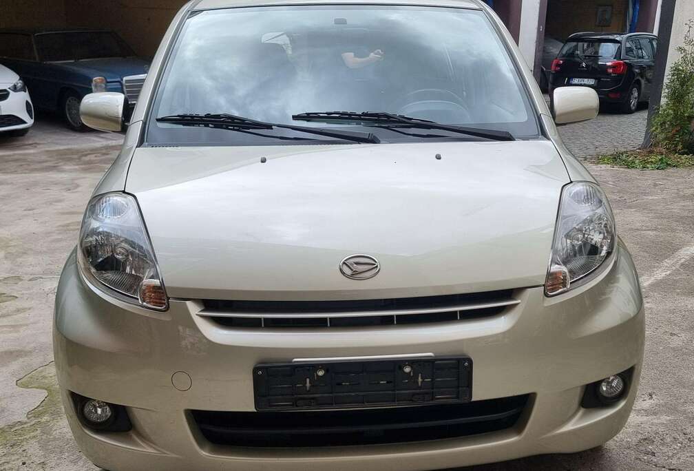 Daihatsu Sirion 1.3i    climatisation