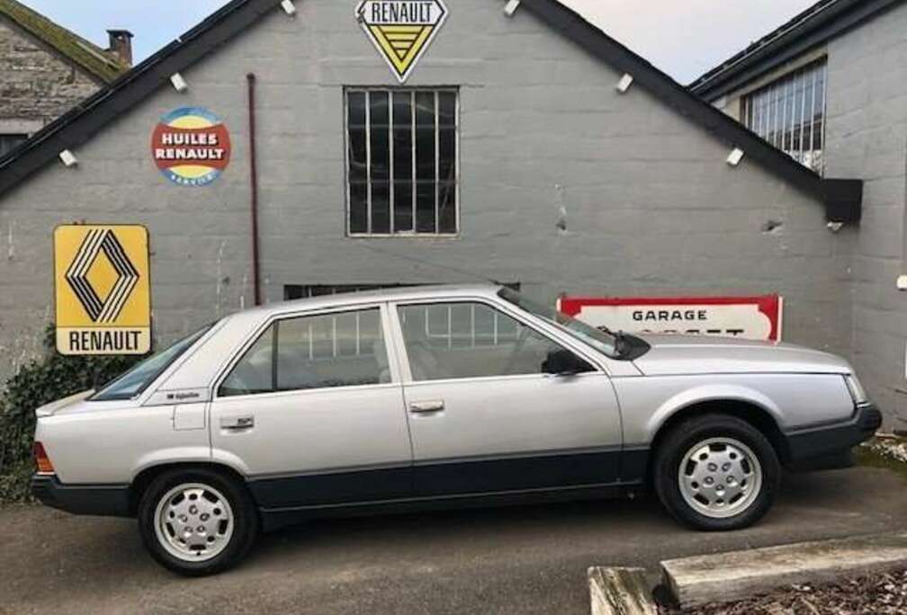 Renault V6 INJECTION