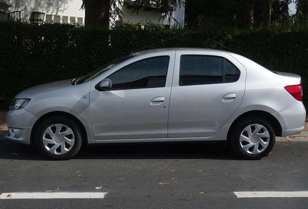 Dacia Logan 1.2i Laureate