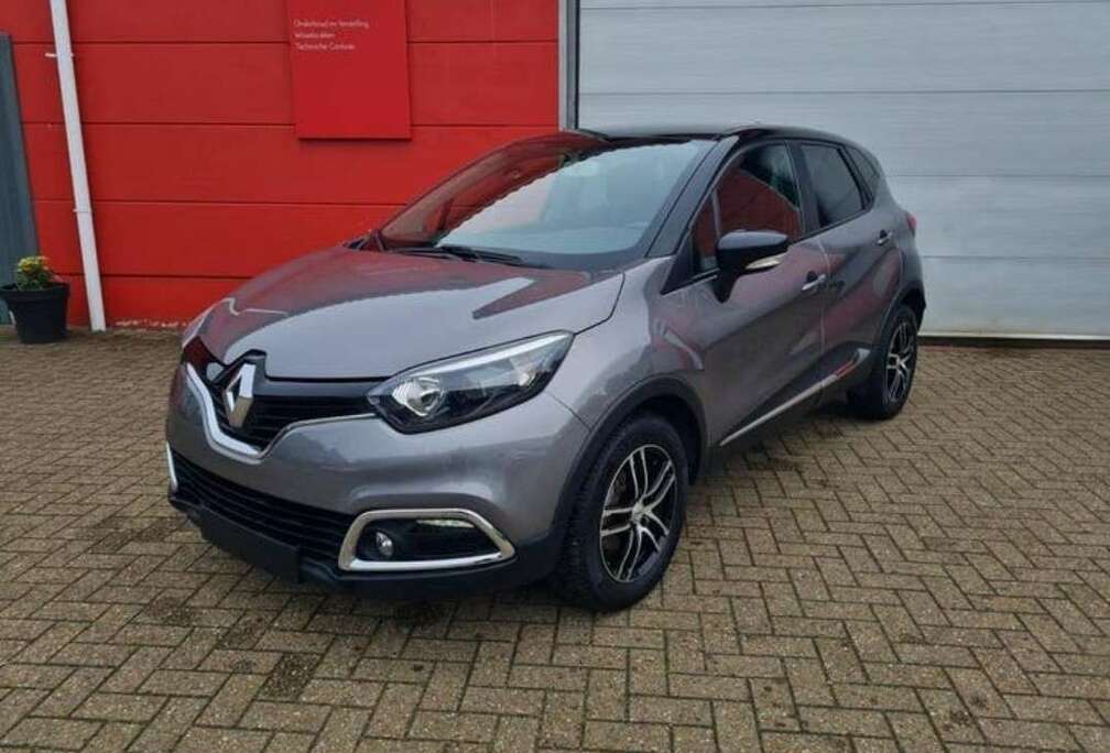 Renault Captur 1.2 TCe Energy Helly Hansen EDC