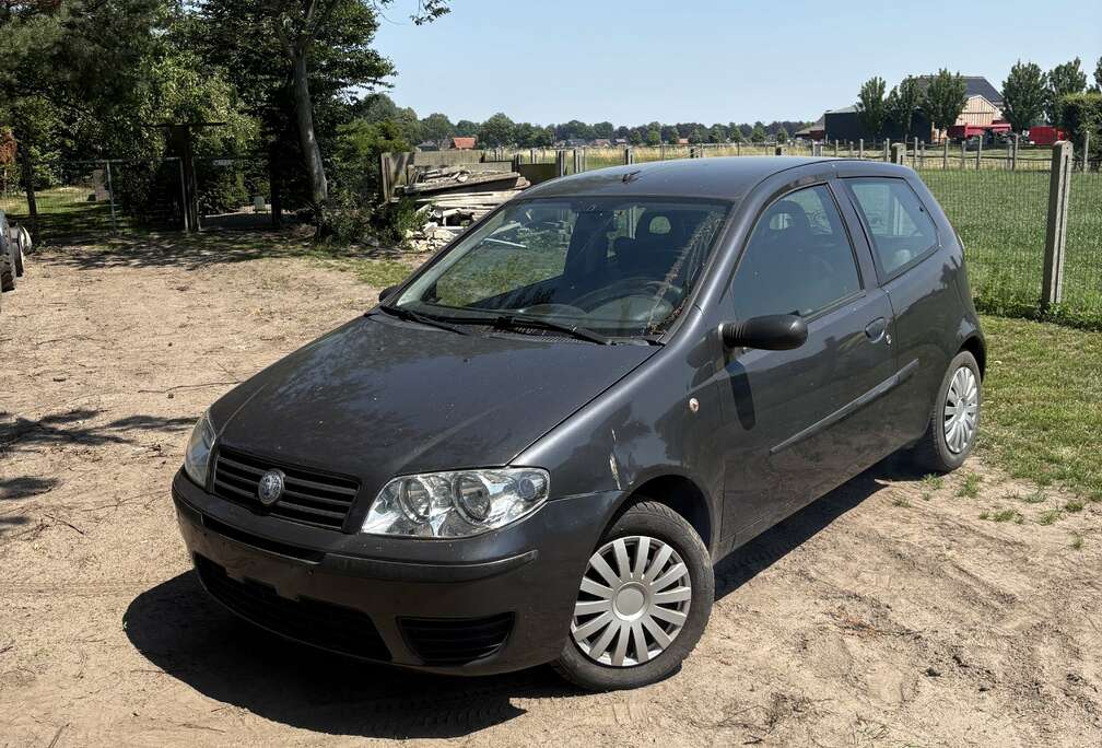 Fiat 1.2i Hatchback