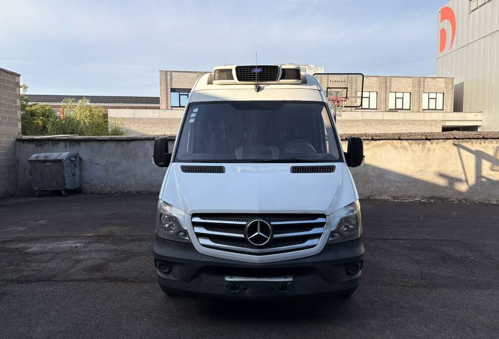 Mercedes-Benz 214 2.1 BlueTEC A2H2 (EU6) (Panne Frigo)