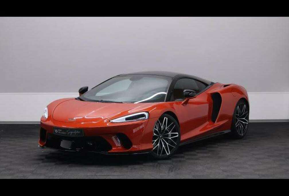 McLaren 4.0 V8 620ch Coupé
