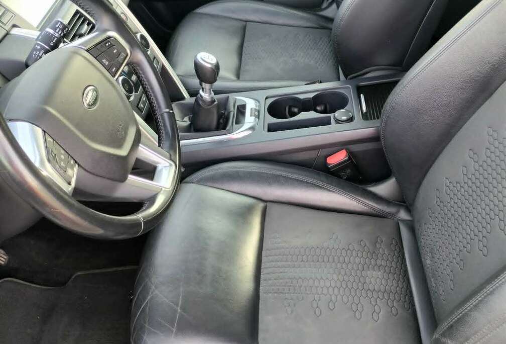 Land Rover Discovery Sport 2.0 TD4 HSE (EU6d-TEMP)
