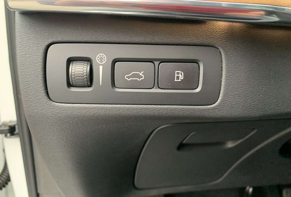Volvo T8 AWD Twin Engine Geartronic Inscription