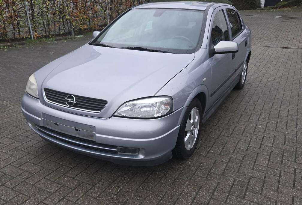 Opel 1.4i XE 16v Comfort