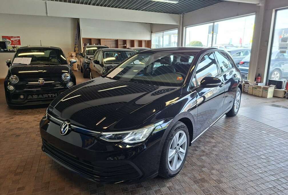 Volkswagen Golf 1.0 eTSI Life OPF DSG