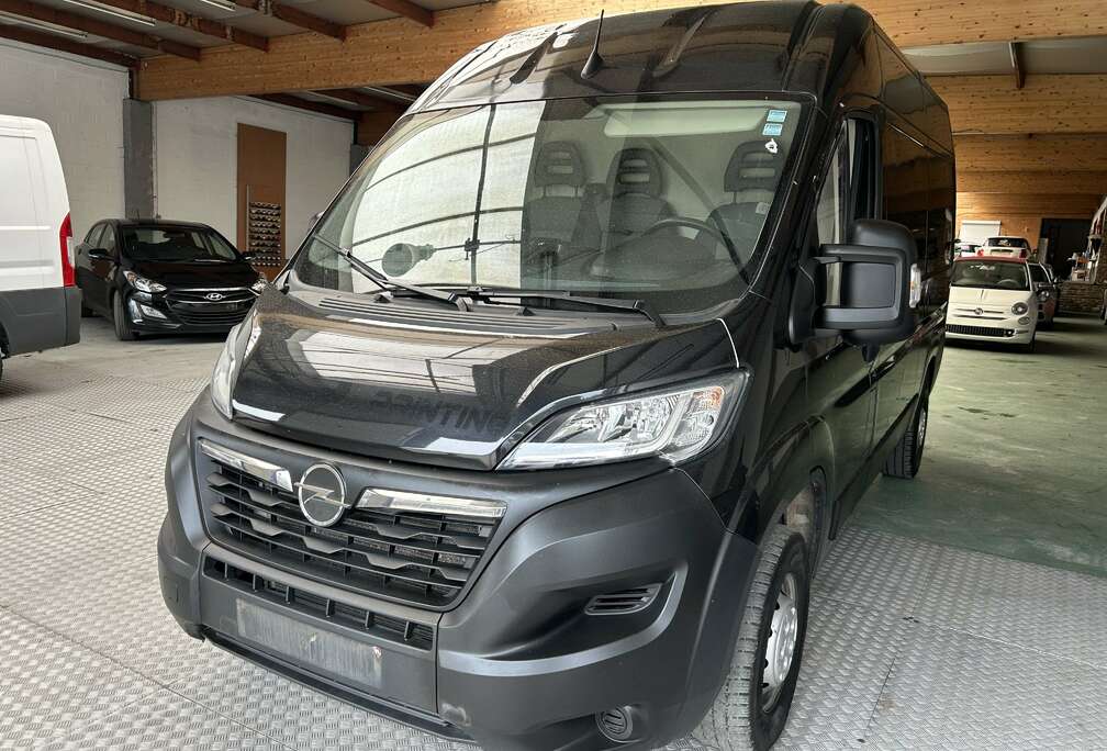 Opel 2.2 Turbo D L4H2 Base Heavy S/S