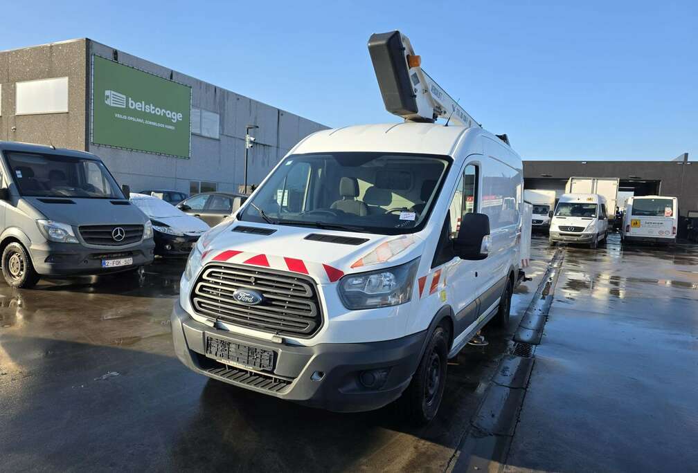 Ford 13.1 M (Stock ID 26992)