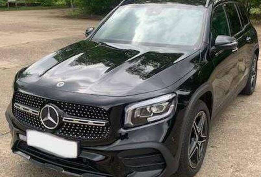 Mercedes-Benz GLB 180 AMG Line