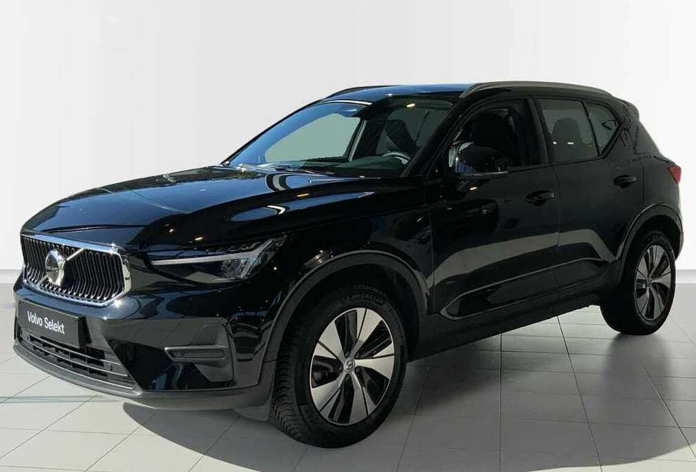 Volvo Core, B3 Mild hybrid, Benzine + Leder + Park Assis