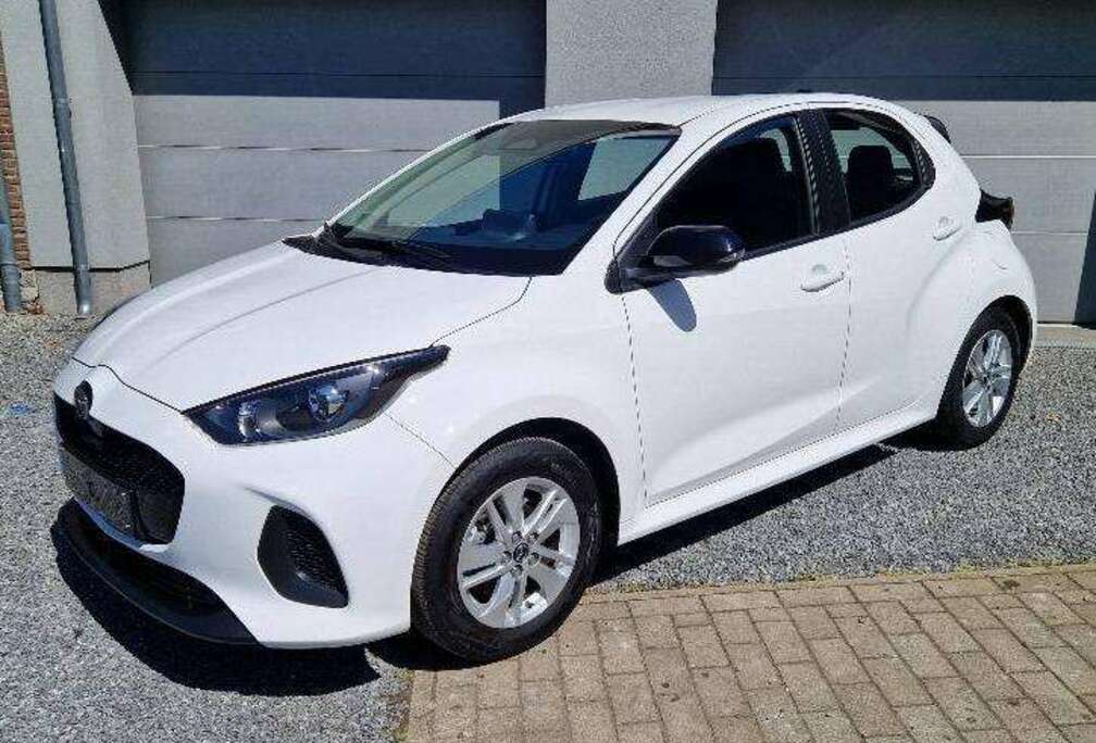 Mazda 2 Hybrid 1.5i VVT-i E-CVT Centre-Line Centre-Line