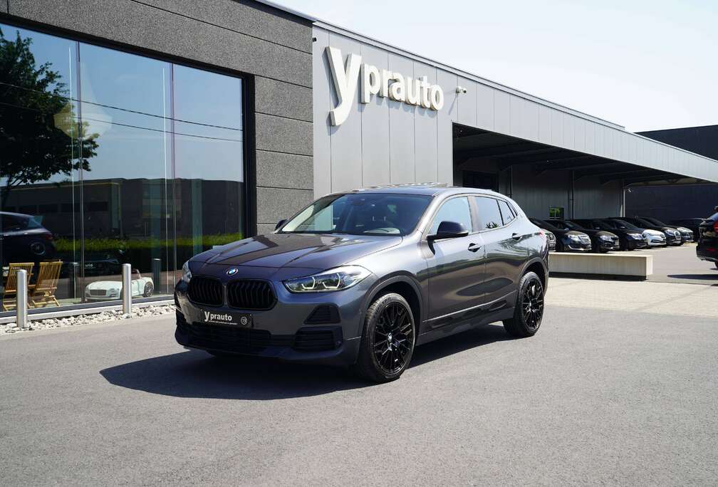 BMW X2 1.5 d sDrive16 (EU6d) Panoramadak Blackpack Elektrische koffer Verdonkerde ramen Cruise control lederen Daschboard