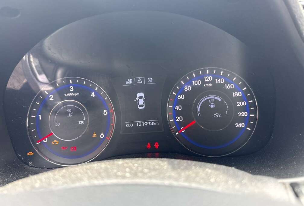 Hyundai SW 1.7 CRDi Premium ISG