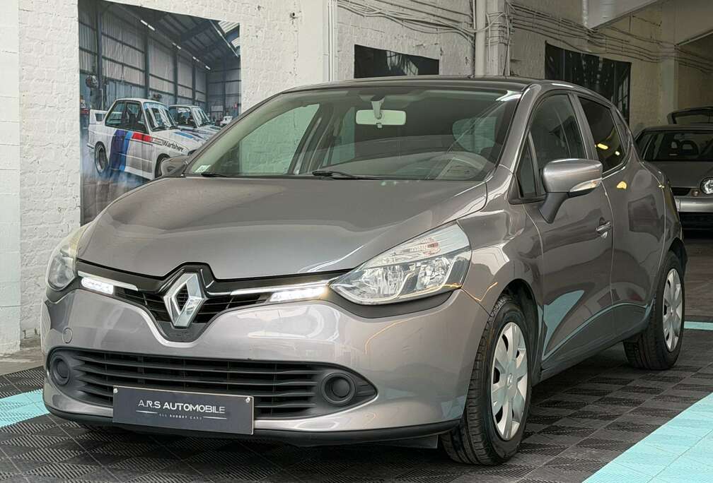 Renault 1.2i - Toit Panoramique - Gps - Airco - Garantie 12 mois