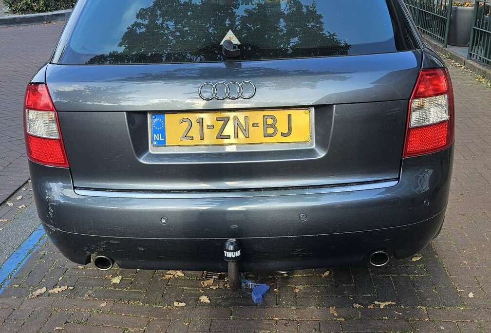 Audi 2.4 Pro Line