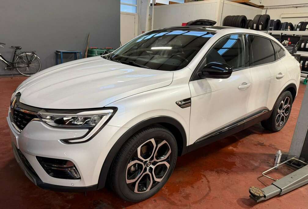 Renault E-Tech Hybrid Intens