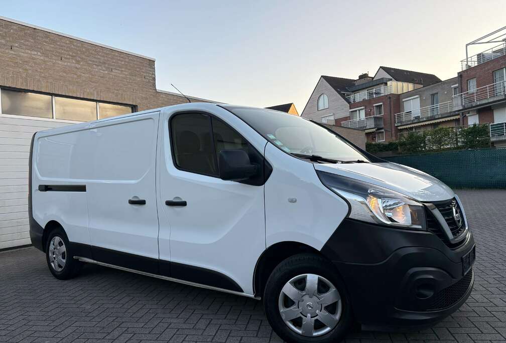 Nissan NV300 L2H1 / 12 Maanden Garantie