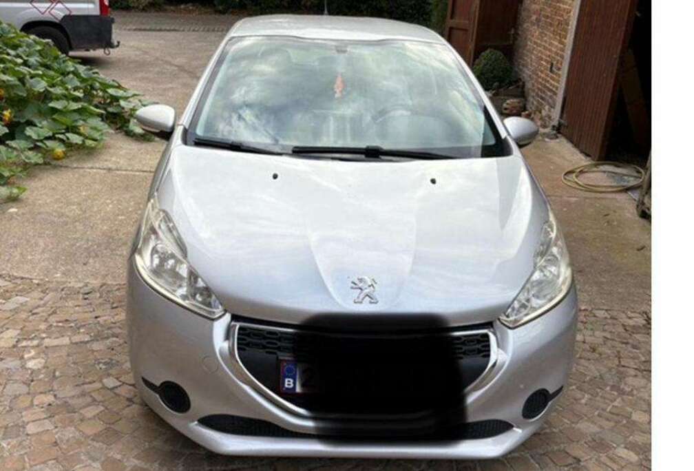 Peugeot 208 1.4 HDi Access