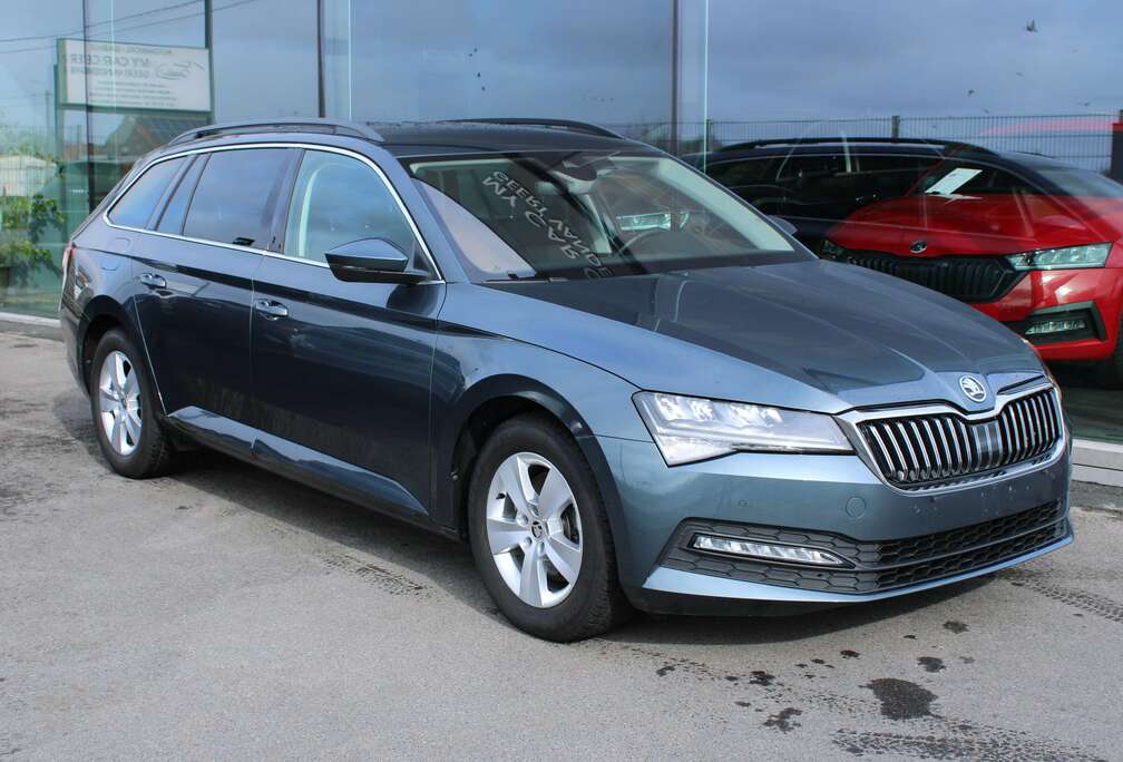Skoda Superb Combi 1.5 TSI ACT-AC-NAVI-CAMERA-VEEL OPT