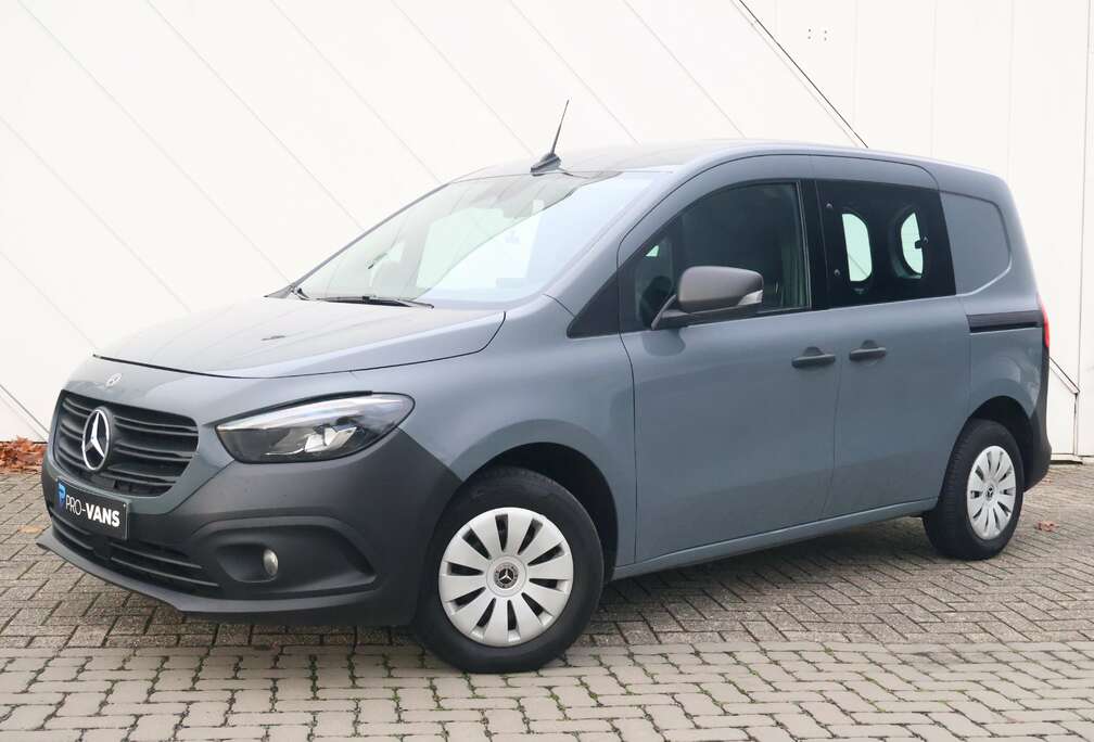 Mercedes-Benz 108 CDI 75 PK MT5 Airco Carplay CC Camera LED