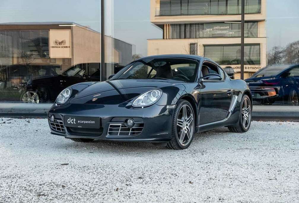 Porsche S 3.4i Manual Gearbox Sportseats