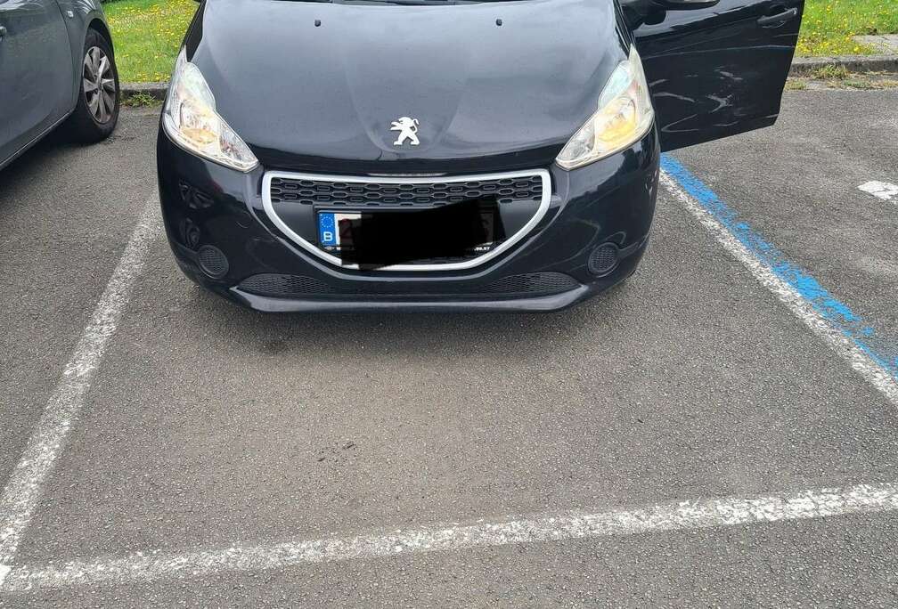 Peugeot 1.2i Access