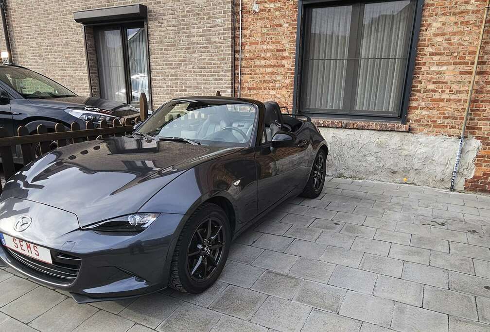 Mazda MX-5 1.5i Skyactiv-G Skydrive