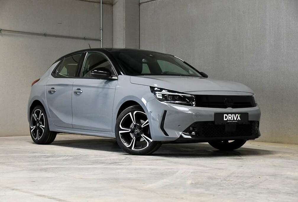 Opel SPORT - CARPLAY - PANO - CAMERA - VERW. STUUR
