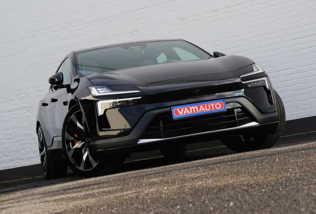 Performance - Nappa/Elektrochroom/Towbar/SOH = 99%