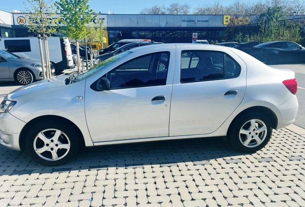 Dacia 1.2i  0487684173