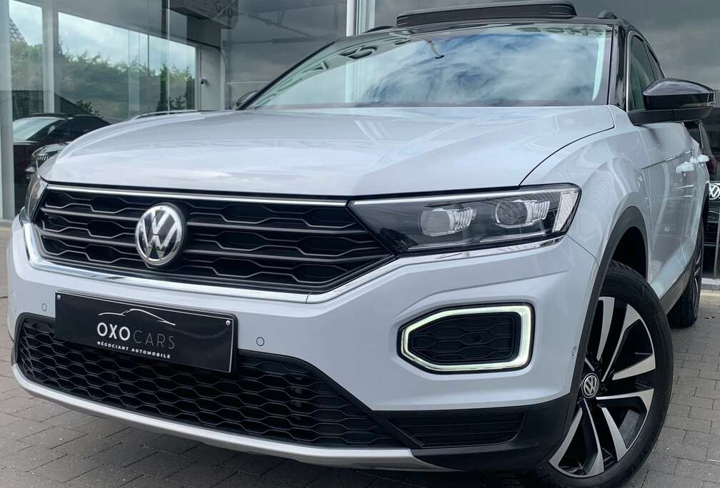 Volkswagen 1.5 TSI 150CV DSG IQ Drive/ FULL OPTIONS/ Boite Auto/ Xenon/ Toit Pano/ Cruise/ Camera/ LED/ CarPlay/ Attache Remorque