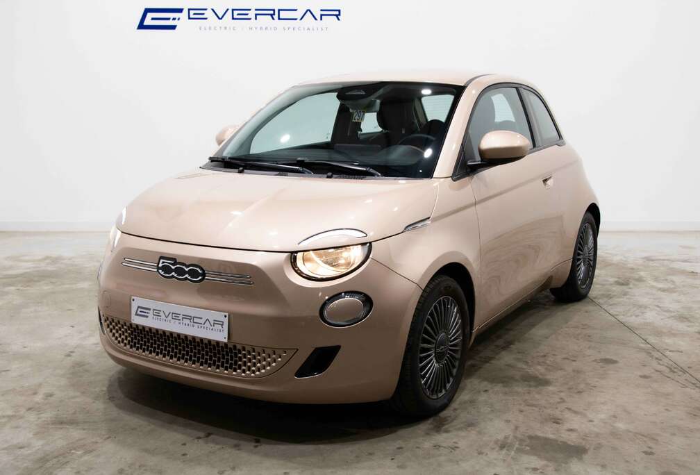 Fiat E ICON 42 KWH  ***APPLE CARPLAY***