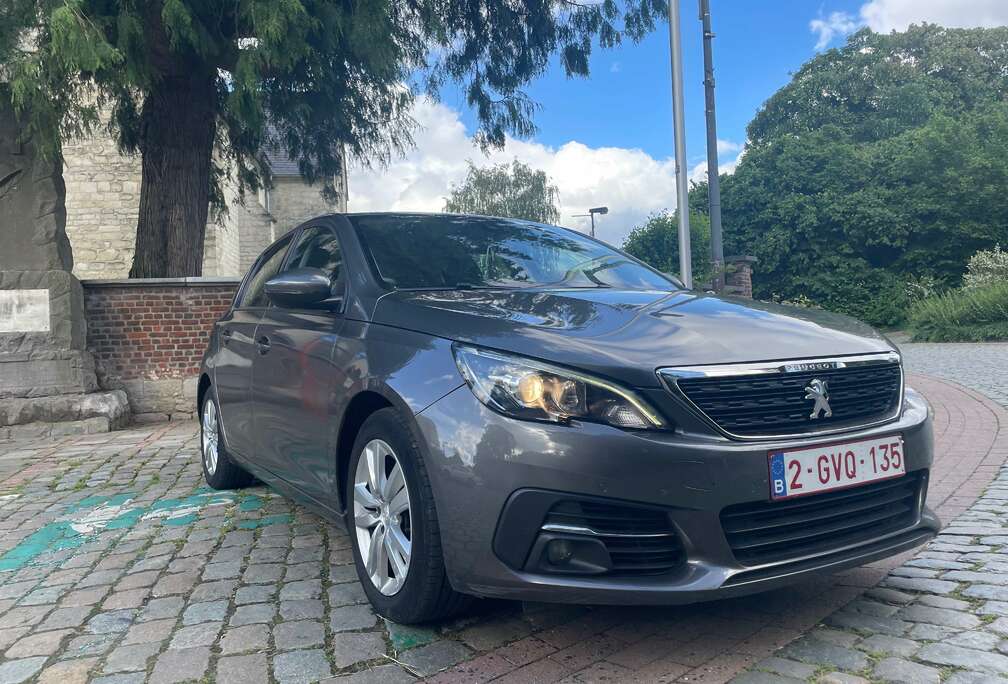 Peugeot 308 1.2 essence - COURROIE OK - ENTRETIEN OK