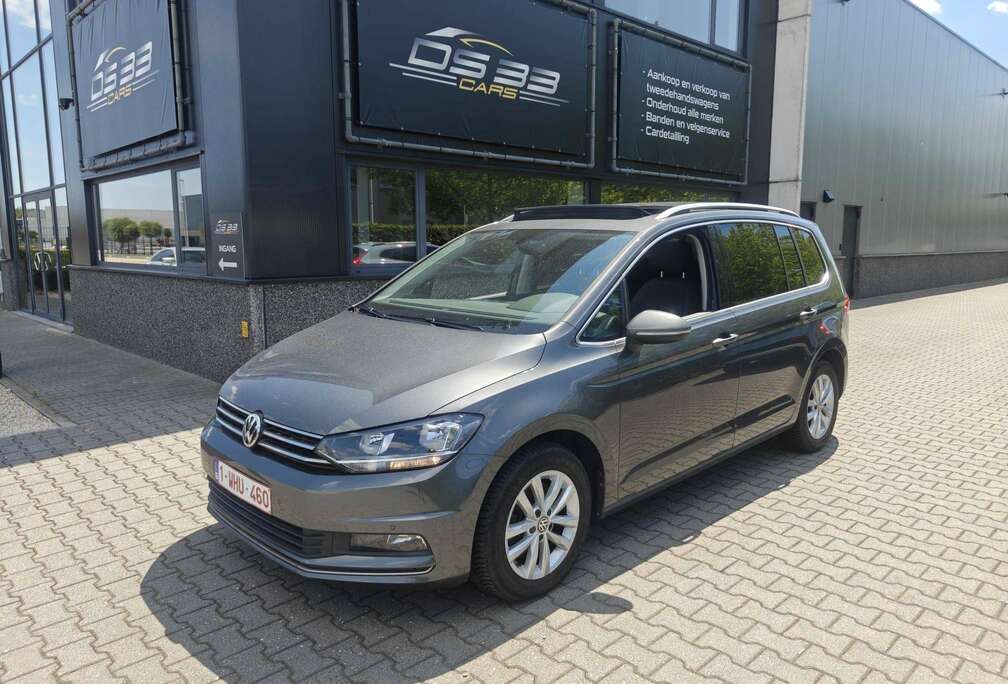 Volkswagen 7-ZIT/AUTOMAAT/PANO/TREKHAAK/CAM/ACC