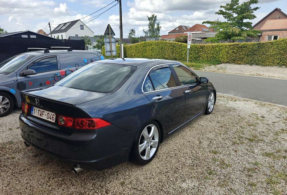 Honda 2.2i-CTDi Executive