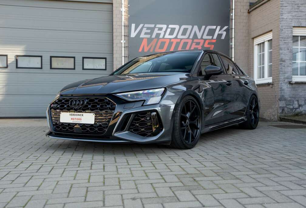 Audi RS3 Sportback 2.5 TFSI Quattro S tronic