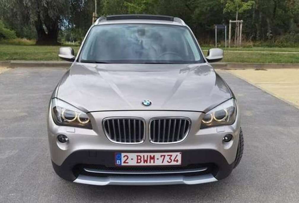 BMW X1 2.0i xDrive20
