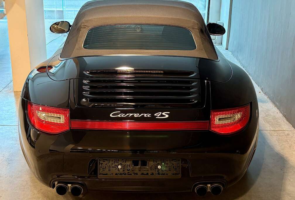 Porsche 4S - Chrono - SportExhaust - SportSeats