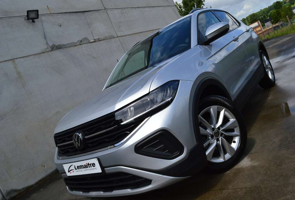 Volkswagen Limited DSG 1.0 TSI 115Pk / CARPLAY / CAMERA