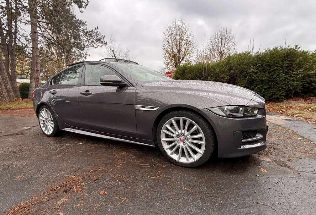 Jaguar 20t  2.0 benzine/automaat/opendak/euro6/