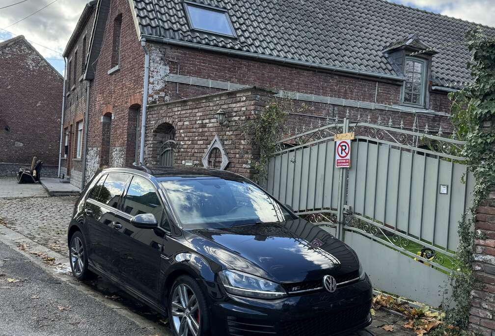 Volkswagen 1.6 CR TDi Highline