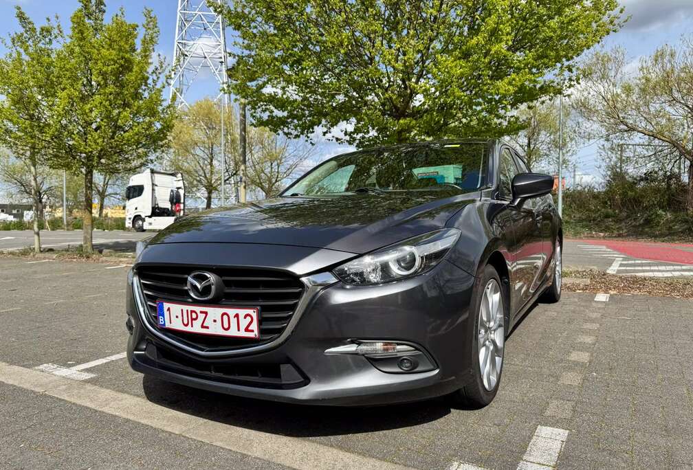 Mazda 3 1.5 D Skydrive
