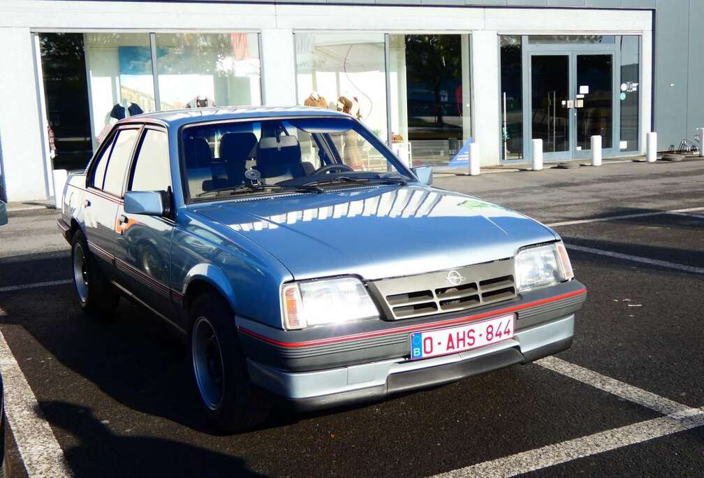 Opel c GT/Sport (GT)