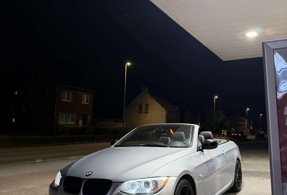 BMW Cabriolet 320i Zilver Metallic MPakket