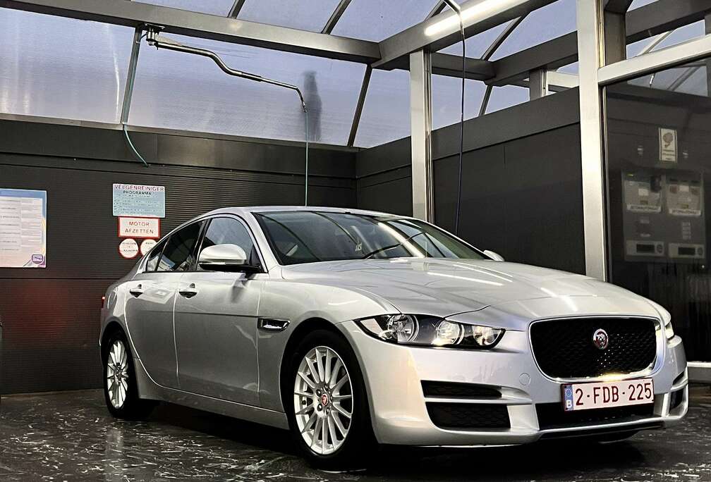 Jaguar E-Performance Pure