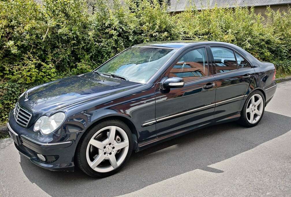 Mercedes-Benz AMG AvantGarde Automatique Full Services